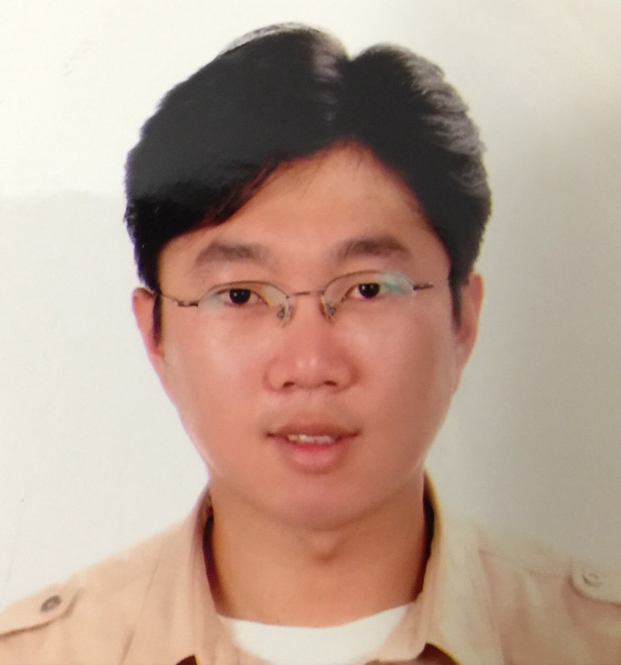 홍성관 프로필 사진